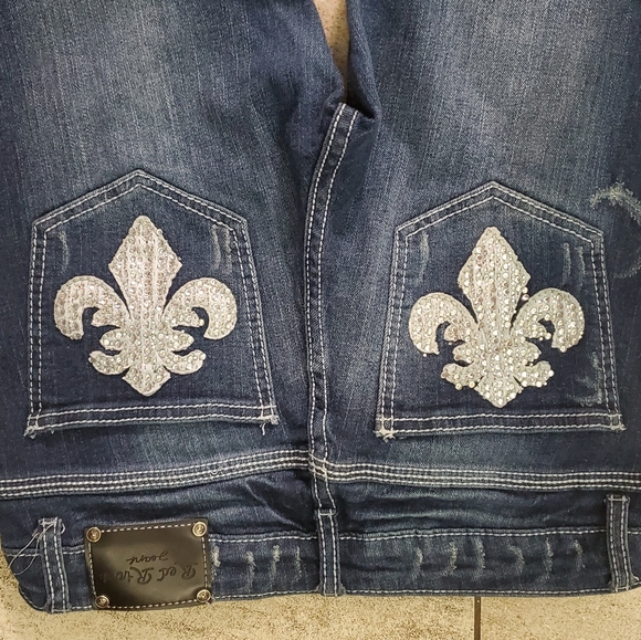 Red Rivet Women's Jeans - Picture 4 of 6